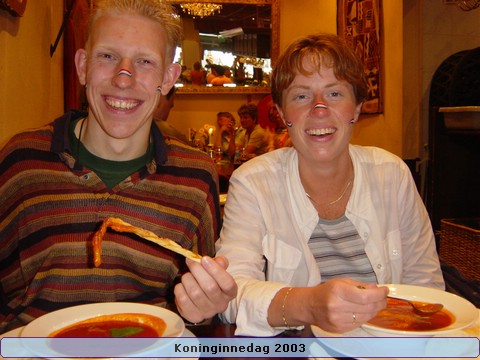 59.Zo nu ga ik ff f�hnen hoor.jpg
